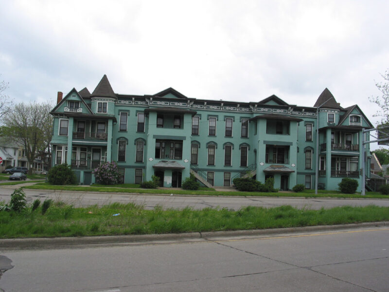 Vistula2 1829 39 Summit St