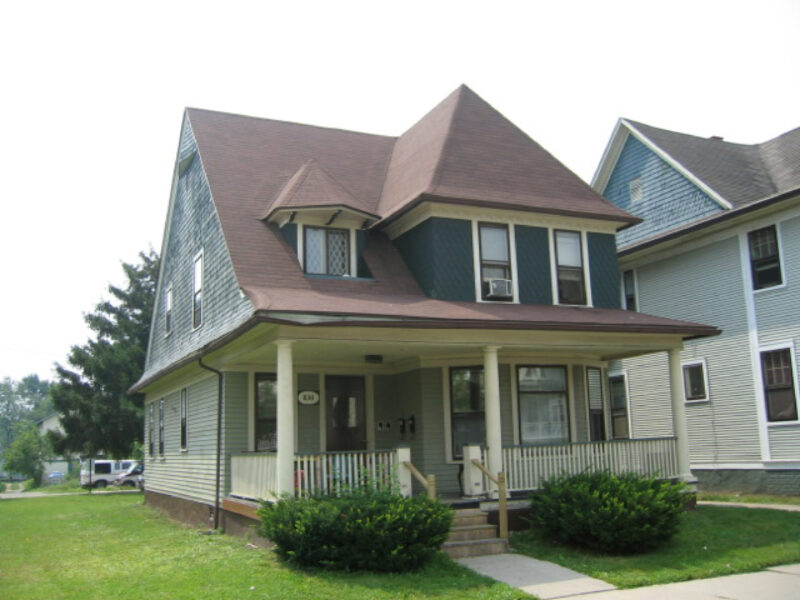 Vistula2 830 E Bancorft